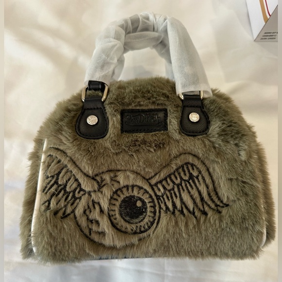 VON DUTCH Sage Green Furry Bowling Bag NEW in box with shoulder strap /dustbag - Picture 5 of 5